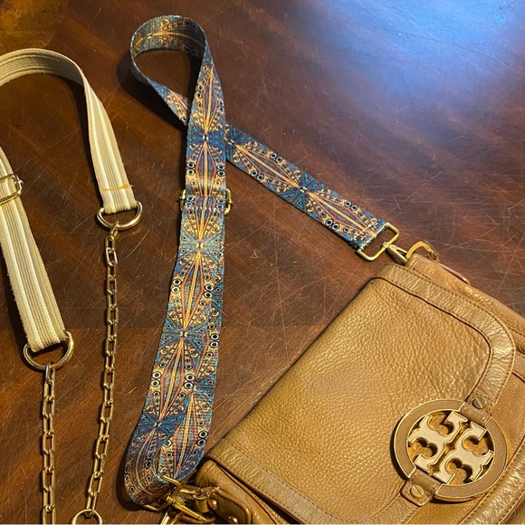 Vintage Tory Burch Leather Crossbody w/ extra strap! Cleaned & Refreshed! - Picture 4 of 13